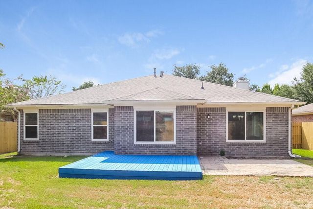 19114 Timber Way Drive, Humble, TX 77346