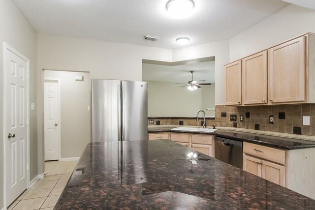 19114 Timber Way Drive, Humble, TX 77346
