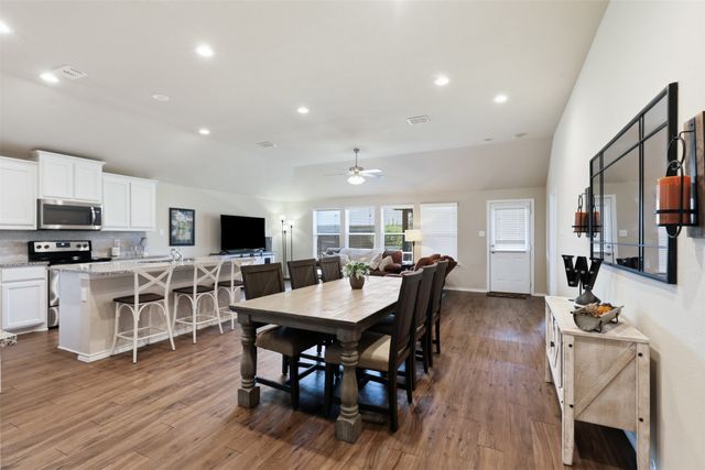 2541 Weatherford Heights Drive, Weatherford, TX 76087