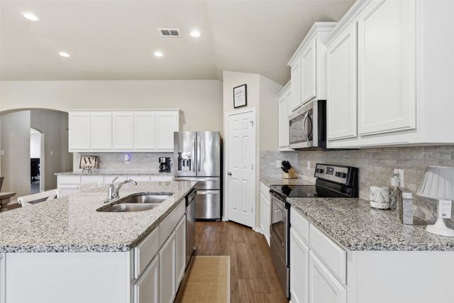 2541 Weatherford Heights Drive, Weatherford, TX 76087