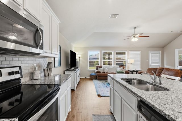 2541 Weatherford Heights Drive, Weatherford, TX 76087