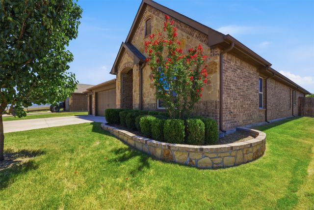 2541 Weatherford Heights Drive, Weatherford, TX 76087