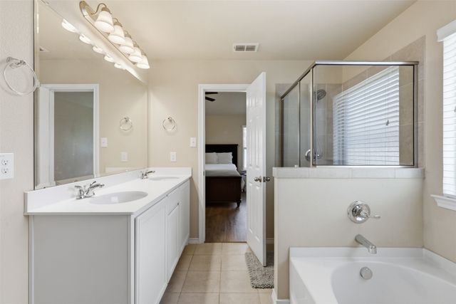 2541 Weatherford Heights Drive, Weatherford, TX 76087