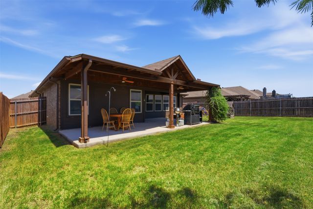 2541 Weatherford Heights Drive, Weatherford, TX 76087