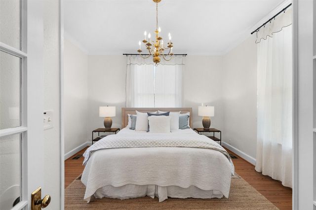 348 N Franklin Street, La Grange, TX 78945