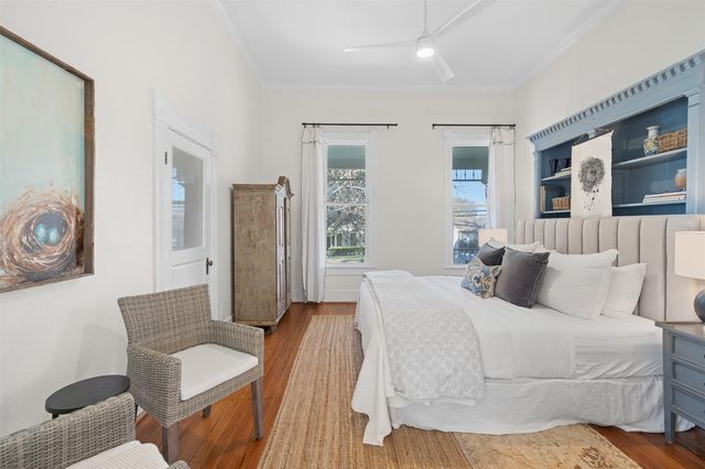 348 N Franklin Street, La Grange, TX 78945