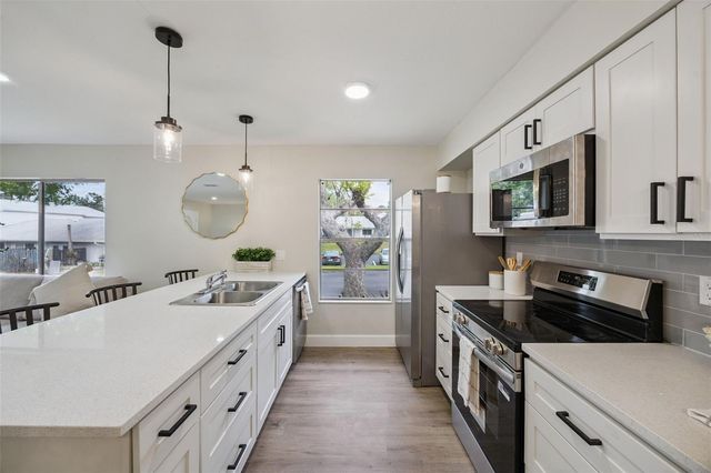 594 HEATHERTON VILLAGE, Altamonte Springs, FL 32714