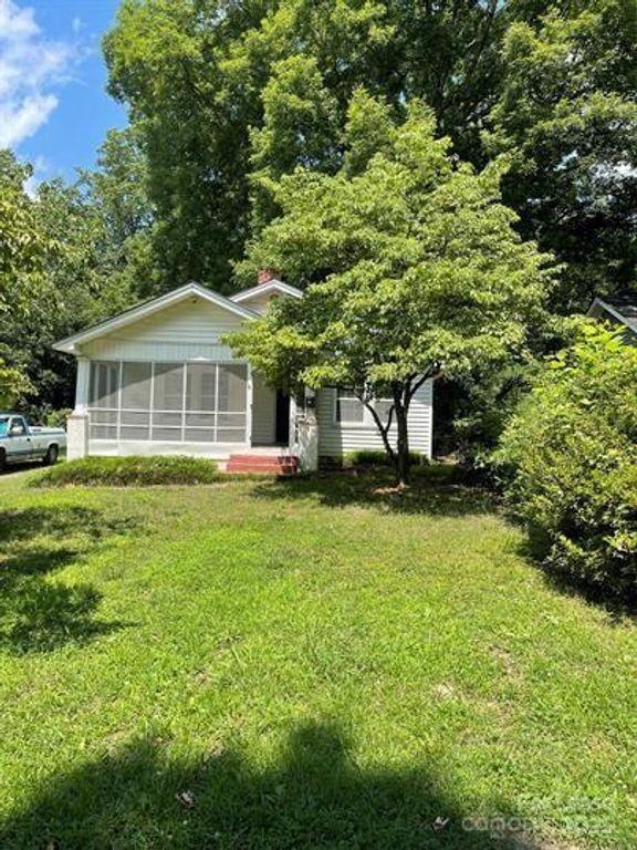 1036 Ridge Avenue, Gastonia, NC 28052