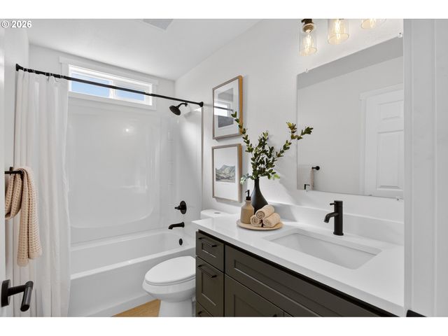 4915 Ne 79TH Ave, Portland, OR 97218