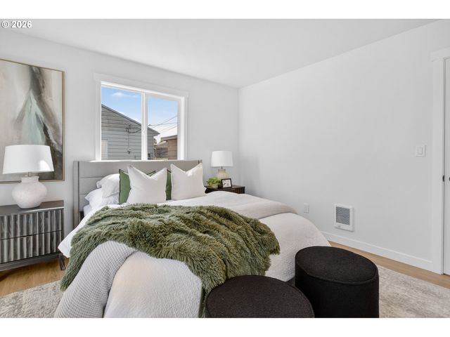 4915 Ne 79TH Ave, Portland, OR 97218