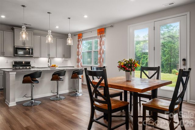 8133 Whitegrove Road, Charlotte, NC 28227