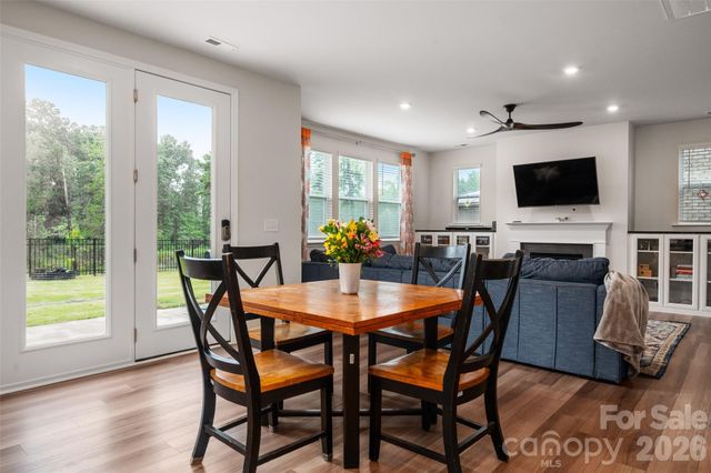 8133 Whitegrove Road, Charlotte, NC 28227