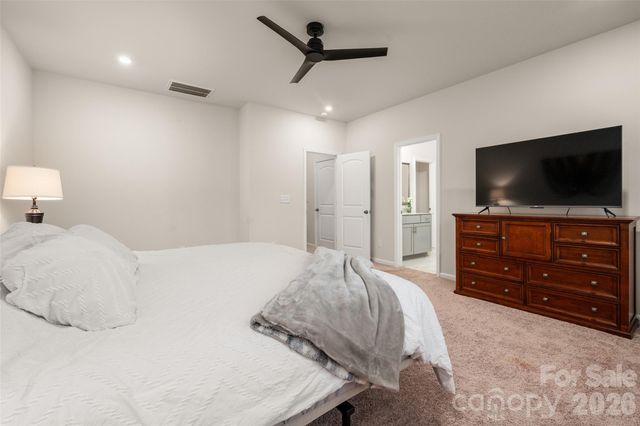 8133 Whitegrove Road, Charlotte, NC 28227