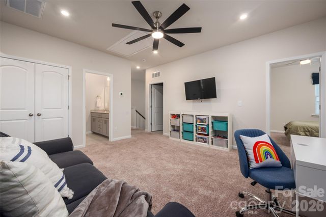 8133 Whitegrove Road, Charlotte, NC 28227