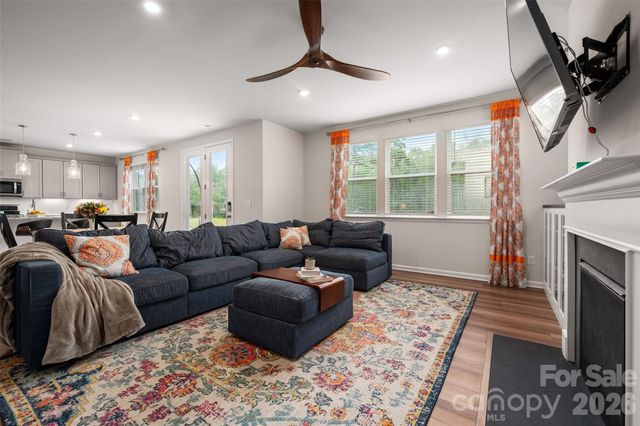 8133 Whitegrove Road, Charlotte, NC 28227