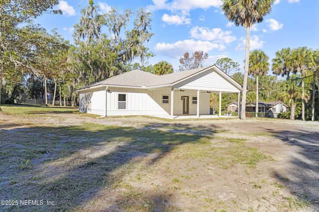 112 OLEANDER Drive, San Mateo, FL 32187