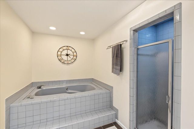 3717 Higbee Woods Court, Lexington, KY 40503