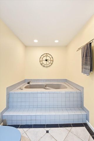 3717 Higbee Woods Court, Lexington, KY 40503