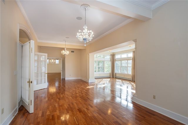 63 Coggeshall Avenue, Newport, RI 02840