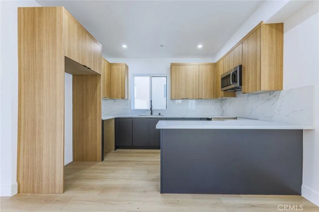 1239 N Orange Drive 1, Los Angeles, CA 90038