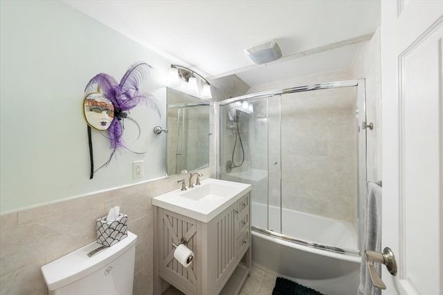 1500 Worcester Road 528, Framingham, MA 01702