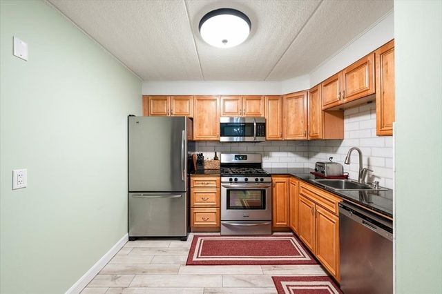 1500 Worcester Road 528, Framingham, MA 01702