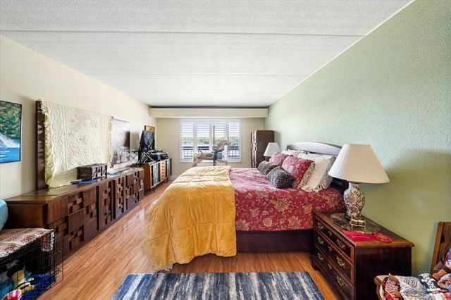 1500 Worcester Road 528, Framingham, MA 01702