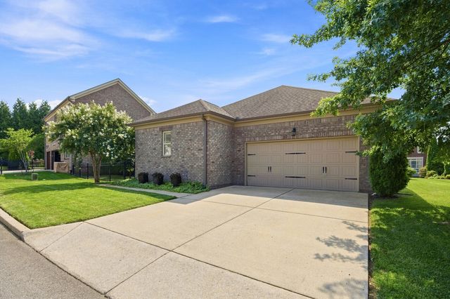 1652 Noah Ln, Gallatin, TN 37066