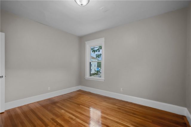 207 Oakland Avenue 2, Providence, RI 02908