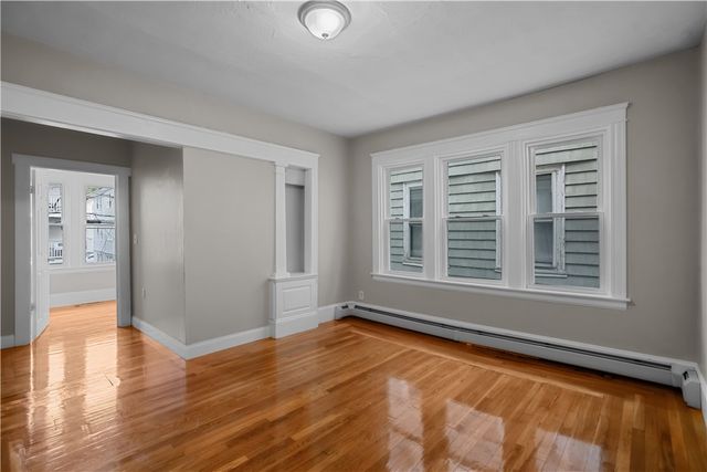 207 Oakland Avenue 2, Providence, RI 02908