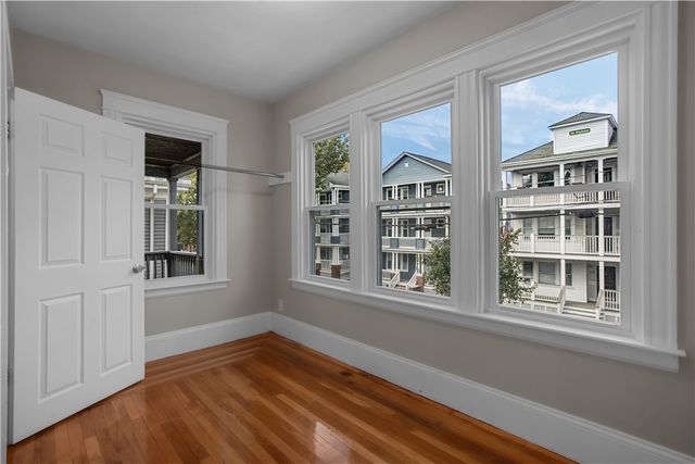 207 Oakland Avenue 2, Providence, RI 02908