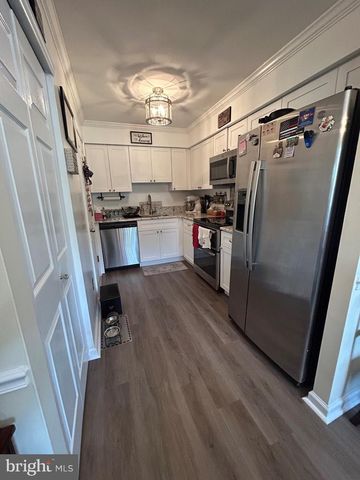2039 HARBOUR DR, Palmyra, NJ 08065