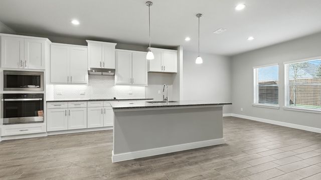 1412 LEONARD Court, Mansfield, TX 76063