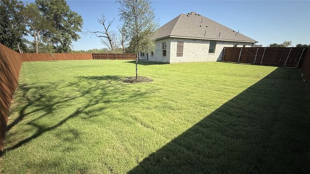1412 LEONARD Court, Mansfield, TX 76063