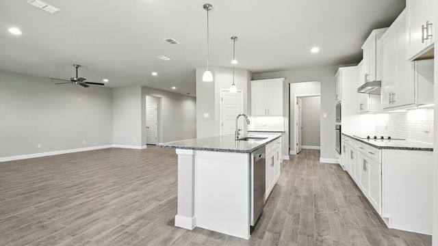 1412 LEONARD Court, Mansfield, TX 76063