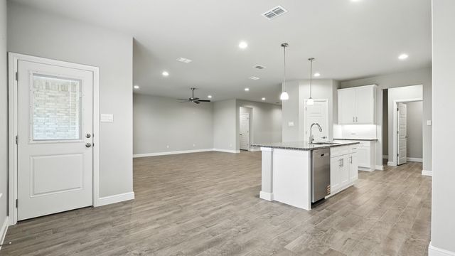 1412 LEONARD Court, Mansfield, TX 76063