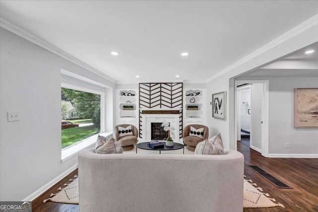 3423 RUGBY Circle, Atlanta, GA 30337