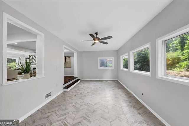 3423 RUGBY Circle, Atlanta, GA 30337