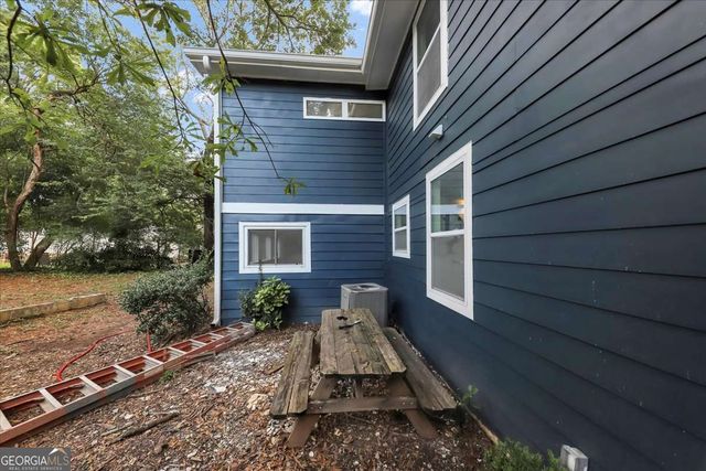 3423 RUGBY Circle, Atlanta, GA 30337