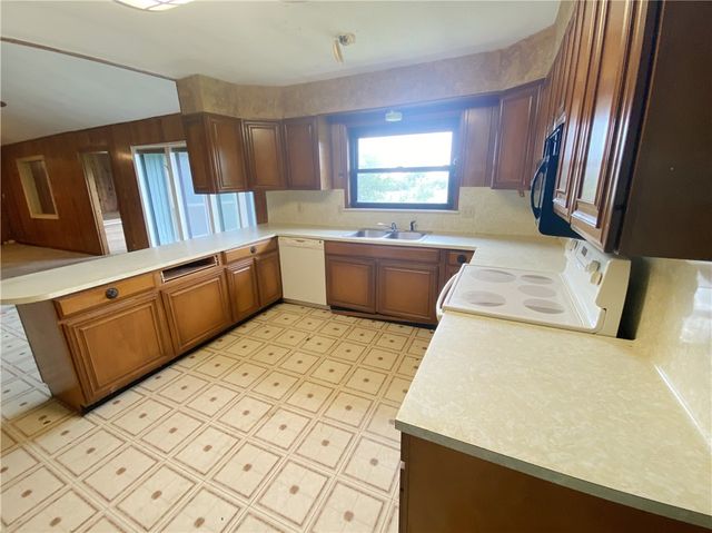 339 Princess Dr, Corpus Christi, TX 78410