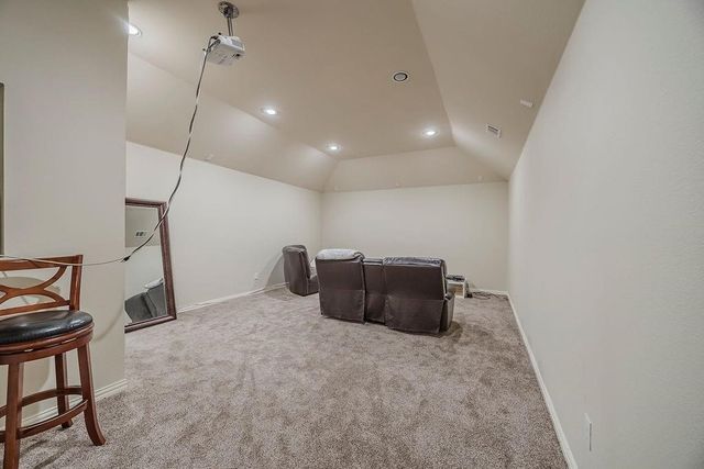 1011 Parview Circle, Grand Prairie, TX 75104