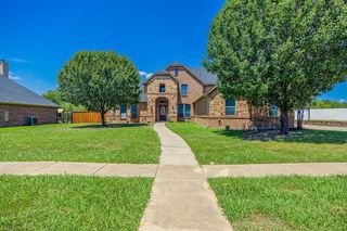 1011 Parview Circle, Grand Prairie, TX 75104