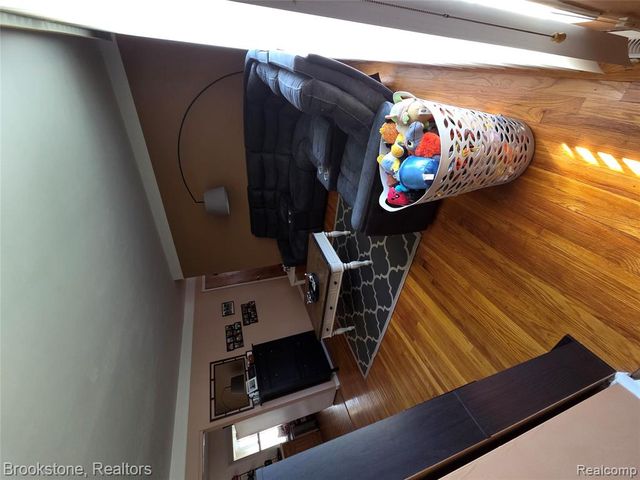 25560 Bellaire Street, Roseville, MI 48066