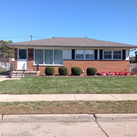 25560 Bellaire Street, Roseville, MI 48066