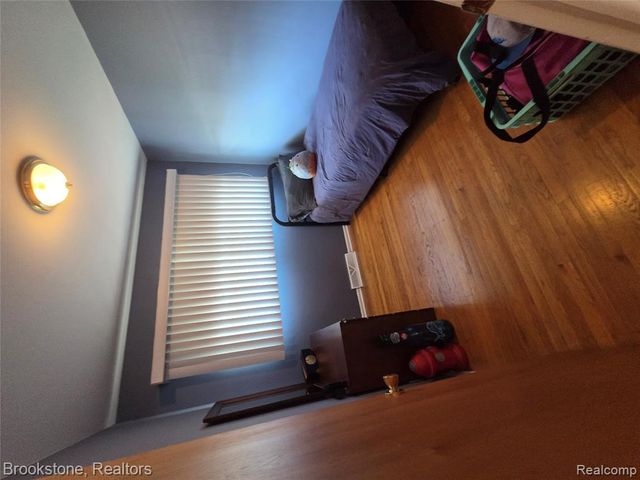 25560 Bellaire Street, Roseville, MI 48066