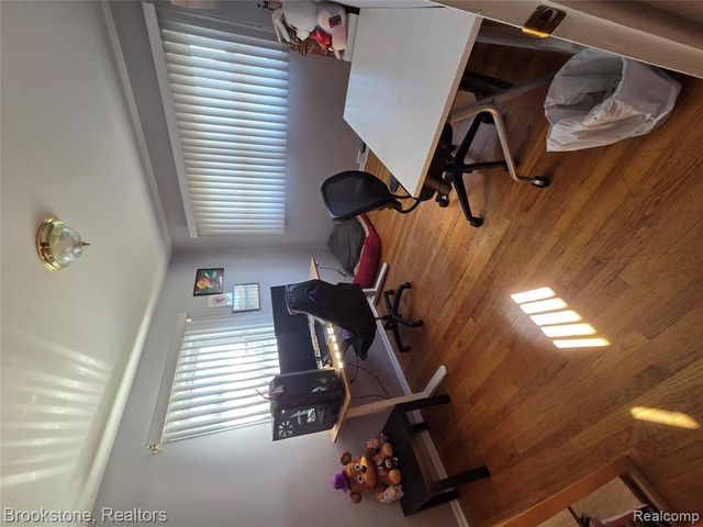 25560 Bellaire Street, Roseville, MI 48066