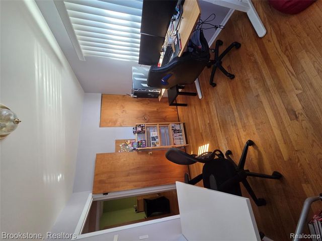 25560 Bellaire Street, Roseville, MI 48066