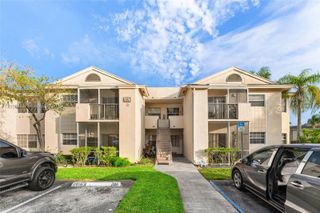 680 Cypress Club Way G10, Deerfield Beach, FL 33064