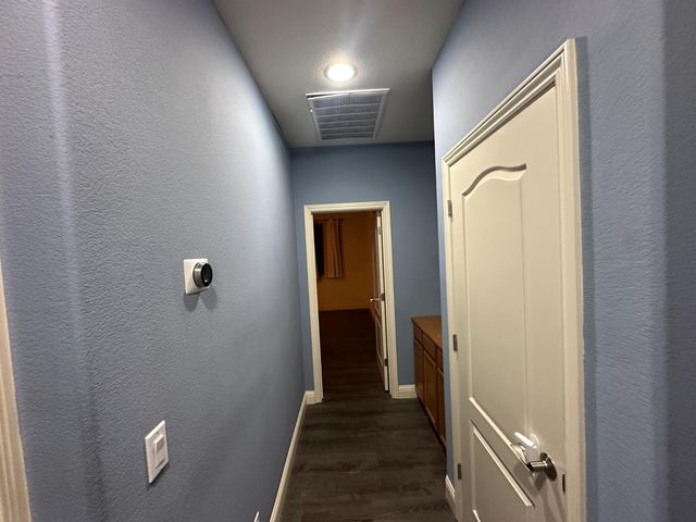 1454 Tarrant Dr, Olivehurst, CA 95961