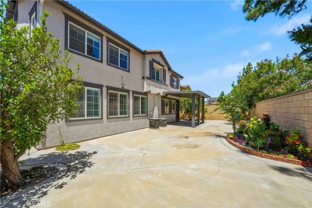7093 Verdugo, Fontana, CA 92336